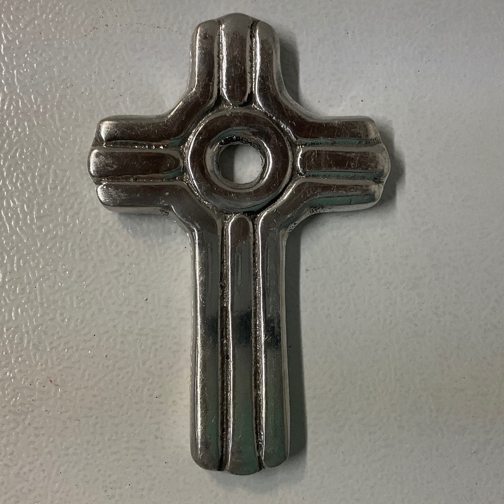 Decorative Aluminum Cross from Mexico - Picture 2 of 6